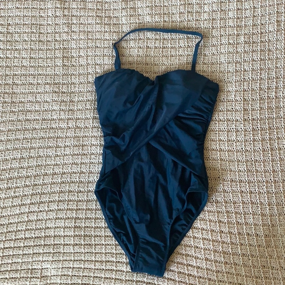 Shore Shapes one piece swimsuit NWT